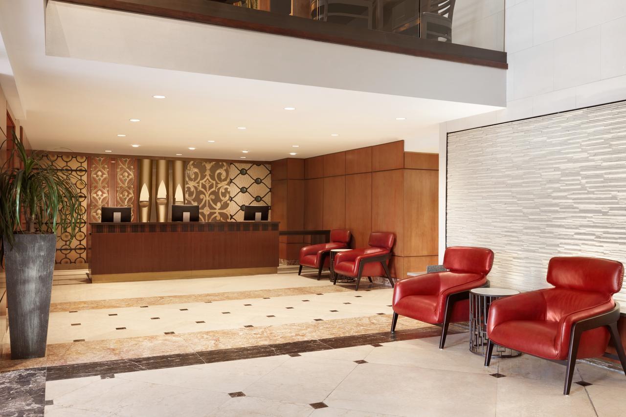 Embassy Suites Baltimore Inner Harbor Bagian luar foto